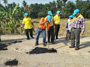 ซ่อมแซมถนนบ้านทุ่งจาน