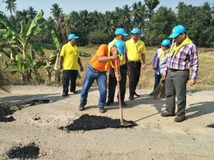 ซ่อมแซมถนนบ้านทุ่งจาน