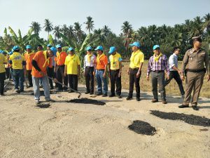 ซ่อมแซมถนนบ้านทุ่งจาน