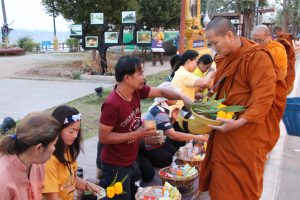 โครงการฝึกอบรมและศึกษาดูงานคณะกรรมการชุมชน