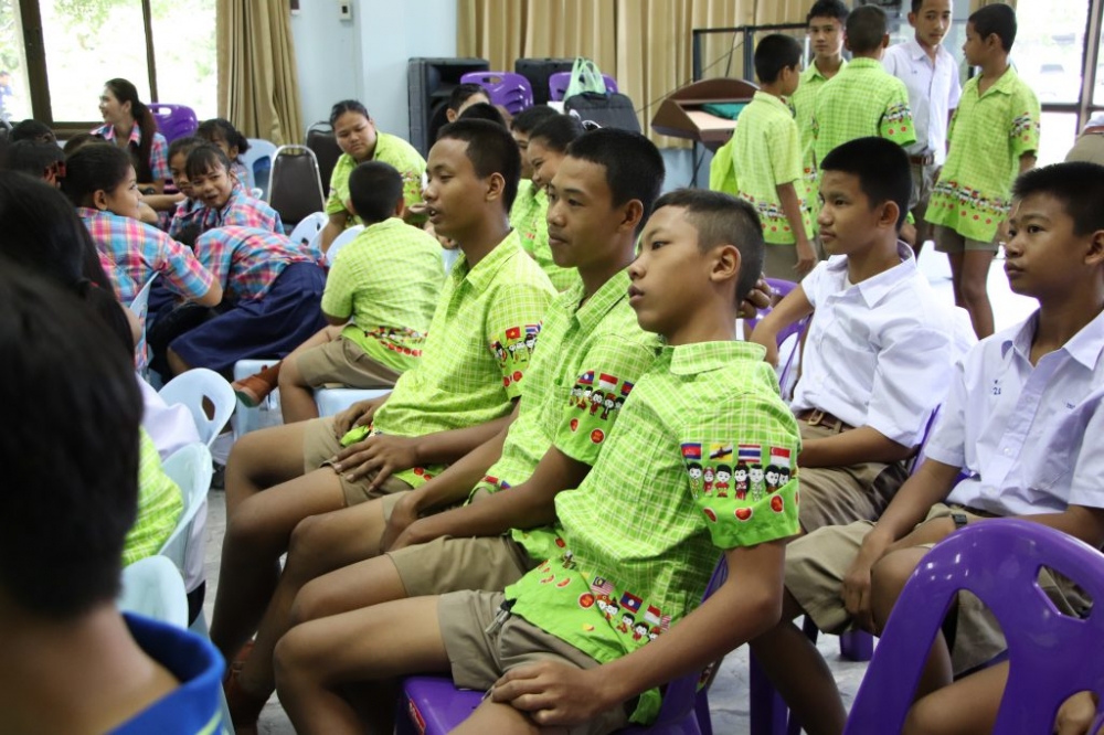 โครงการอบรมโครงการโรงเรียนสีขาวปลอดยาเสพติด