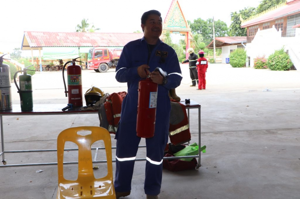 โครงการป้องกันอัคคีภัยและสาธิตการดับเพลิง