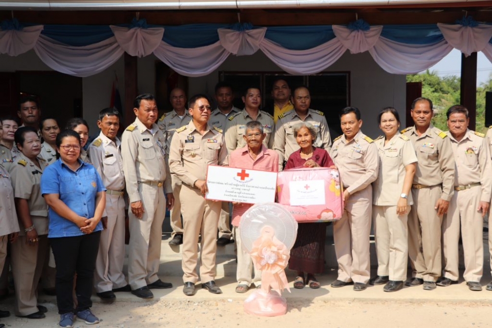 มอบบ้านผู้ยากไร้