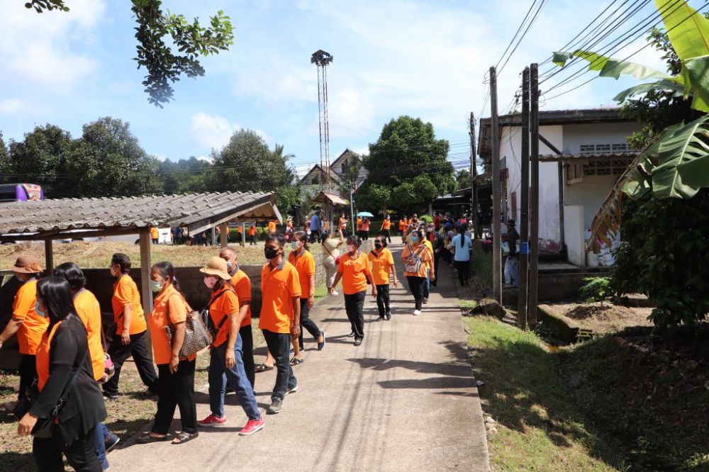 โครงการฝึกอบรมศึกษาดูงานคณะกรรมการชุมชน