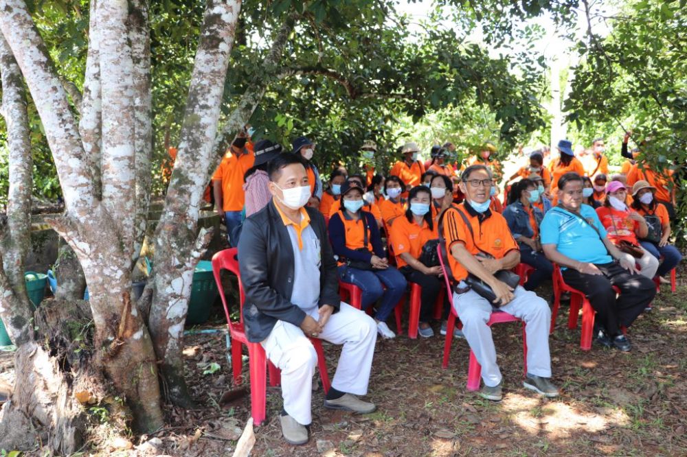 โครงการฝึกอบรมศึกษาดูงานคณะกรรมการชุมชน