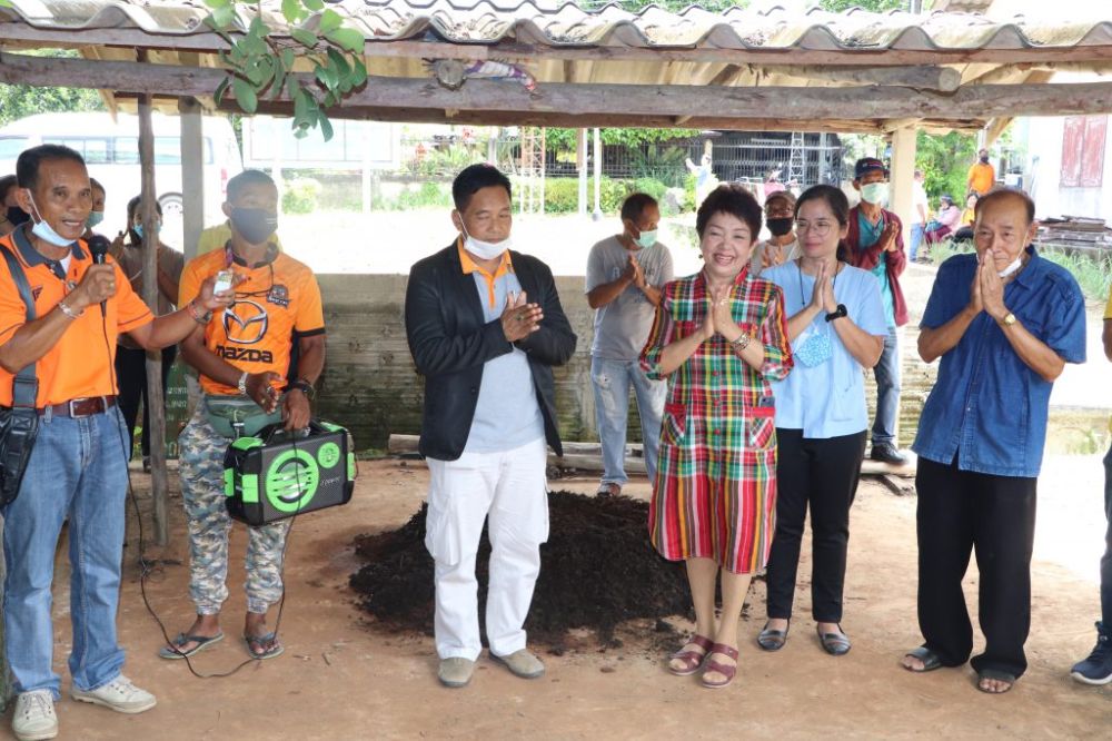 โครงการฝึกอบรมศึกษาดูงานคณะกรรมการชุมชน