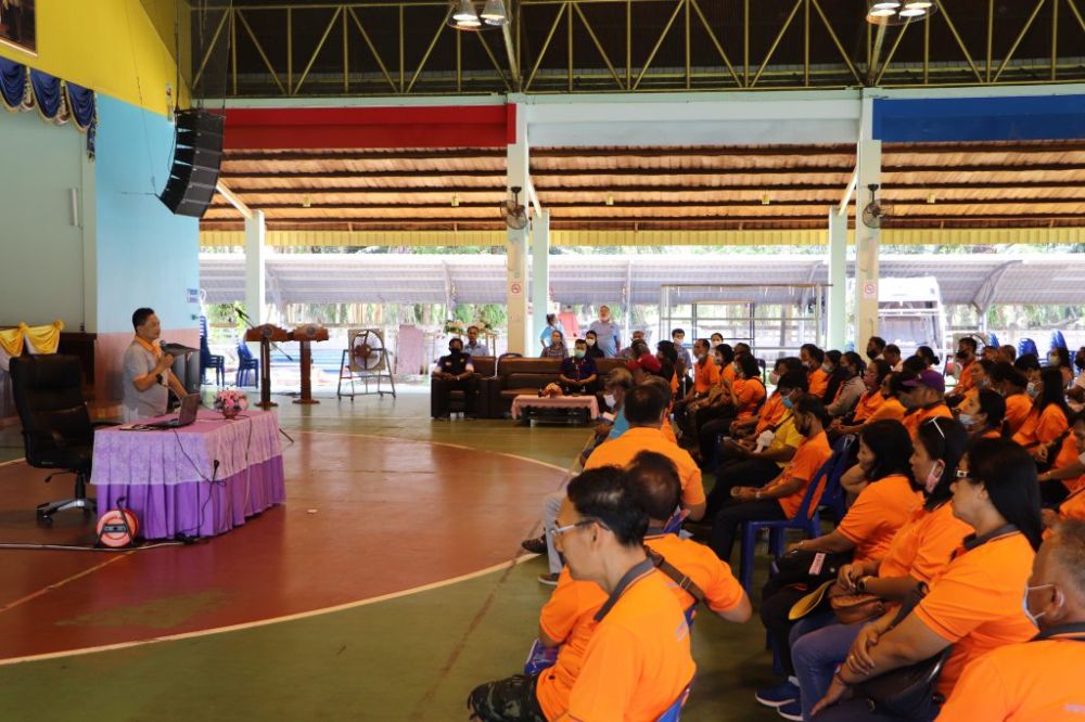 โครงการฝึกอบรมศึกษาดูงานคณะกรรมการชุมชน