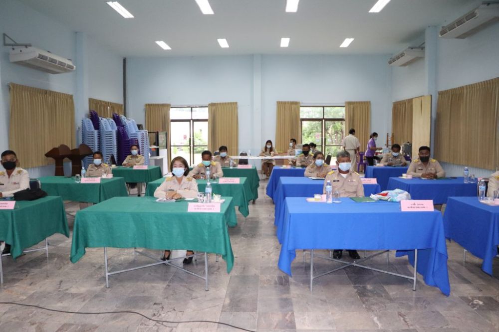 ประชุมสภาเทศบาลตำบลนกออกครั้งแรก