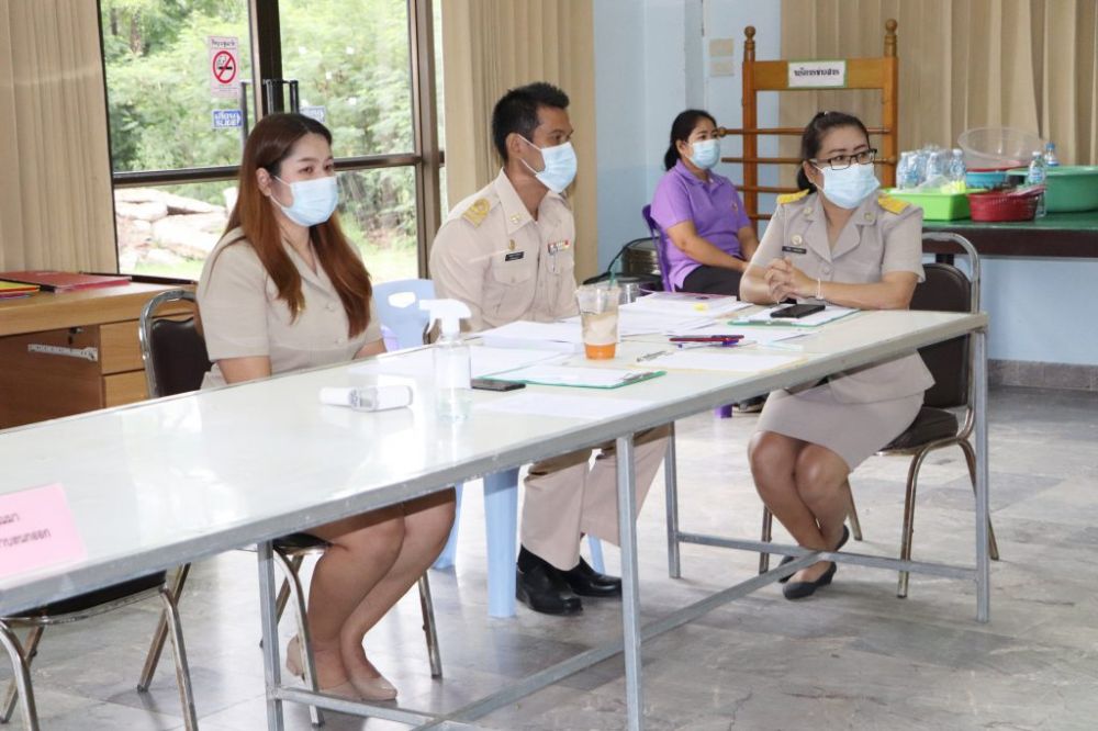 ประชุมสภาเทศบาลตำบลนกออกครั้งแรก