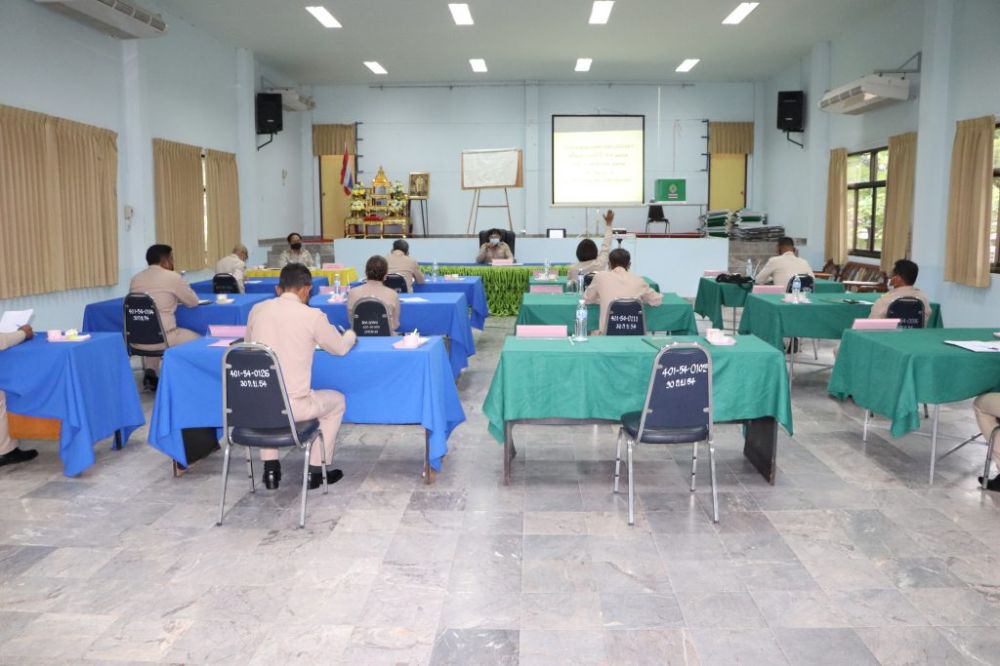 ประชุมสภาเทศบาลตำบลนกออกครั้งแรก