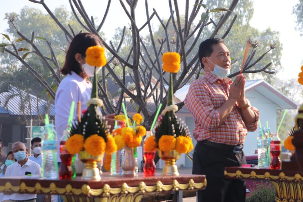 ทำบุญปีใหม่