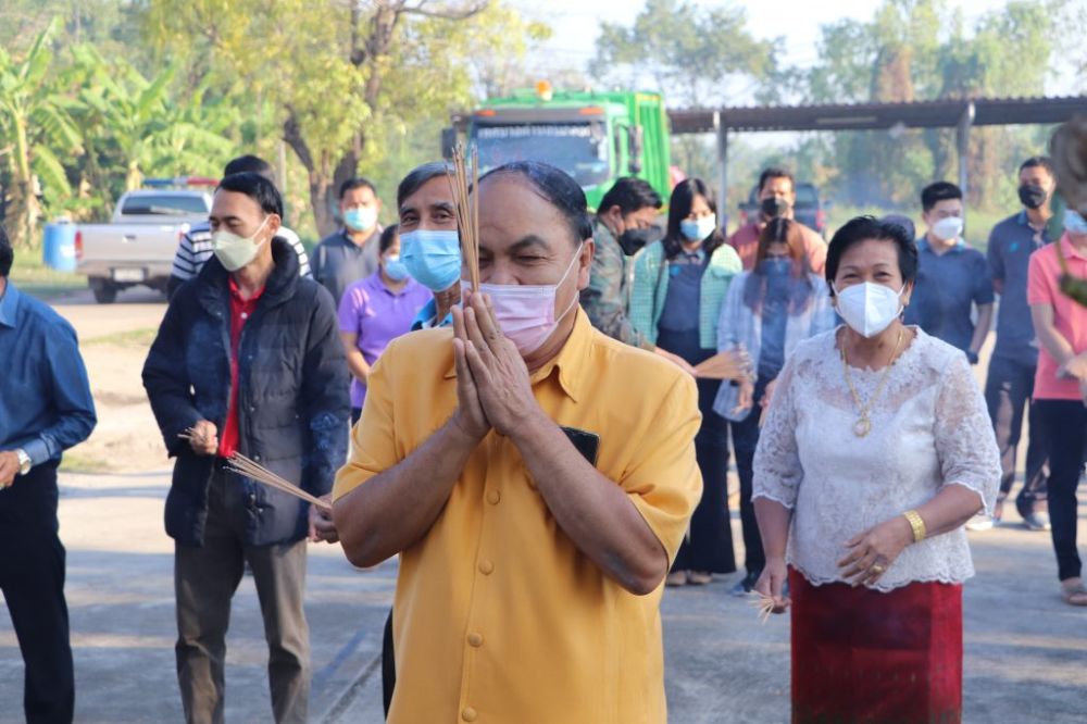 ทำบุญปีใหม่