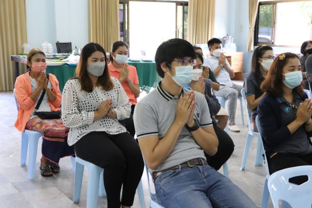 ทำบุญปีใหม่