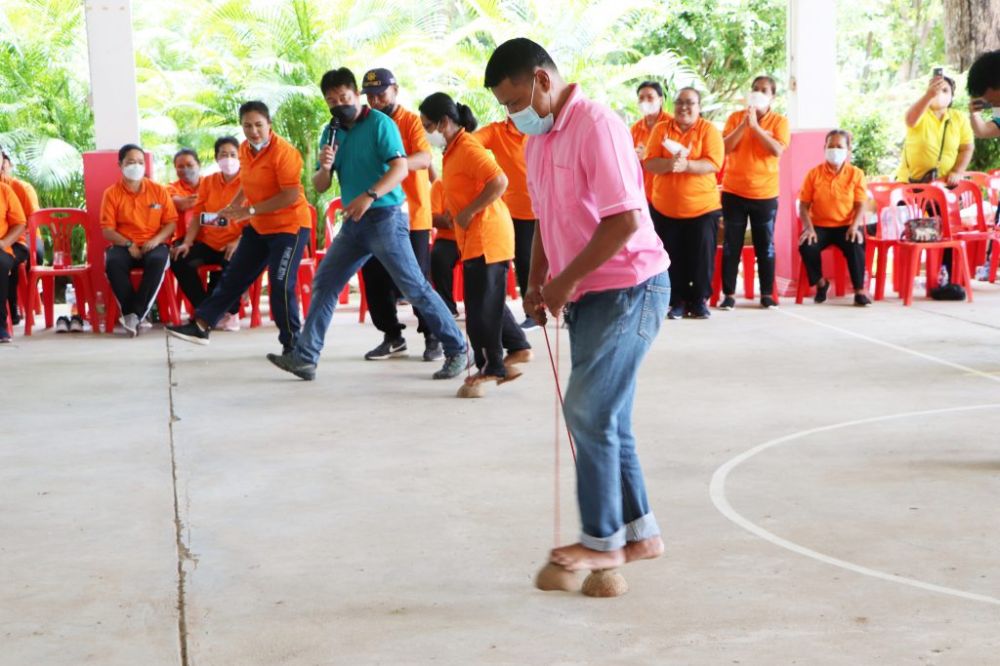 การแข่งขันกีฬาคณะกรรมการชุมชน