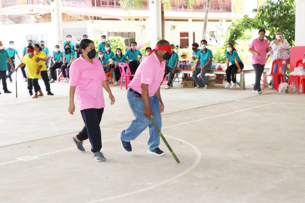 การแข่งขันกีฬาคณะกรรมการชุมชน
