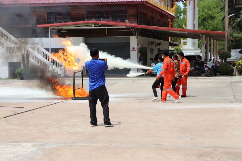 โครงการป้องกันอัคคีภัยและสาธิตการดับเพลิง