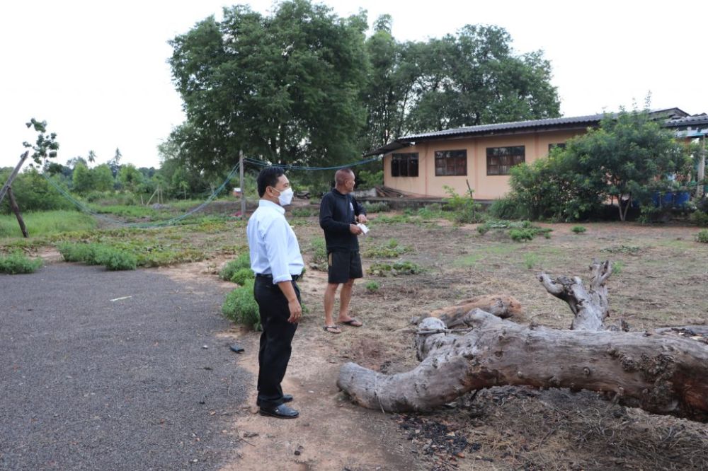 ช่วยเหลือผู้ประสบวาตภัยในพื้นที่